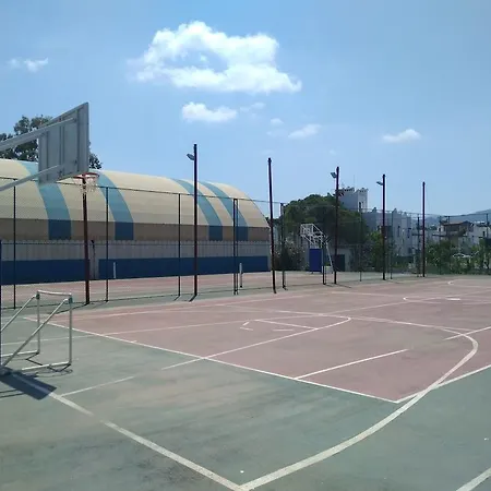 Club Blue White Hotel 3*